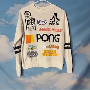 Atari- White Video game Sweatshirt size Small